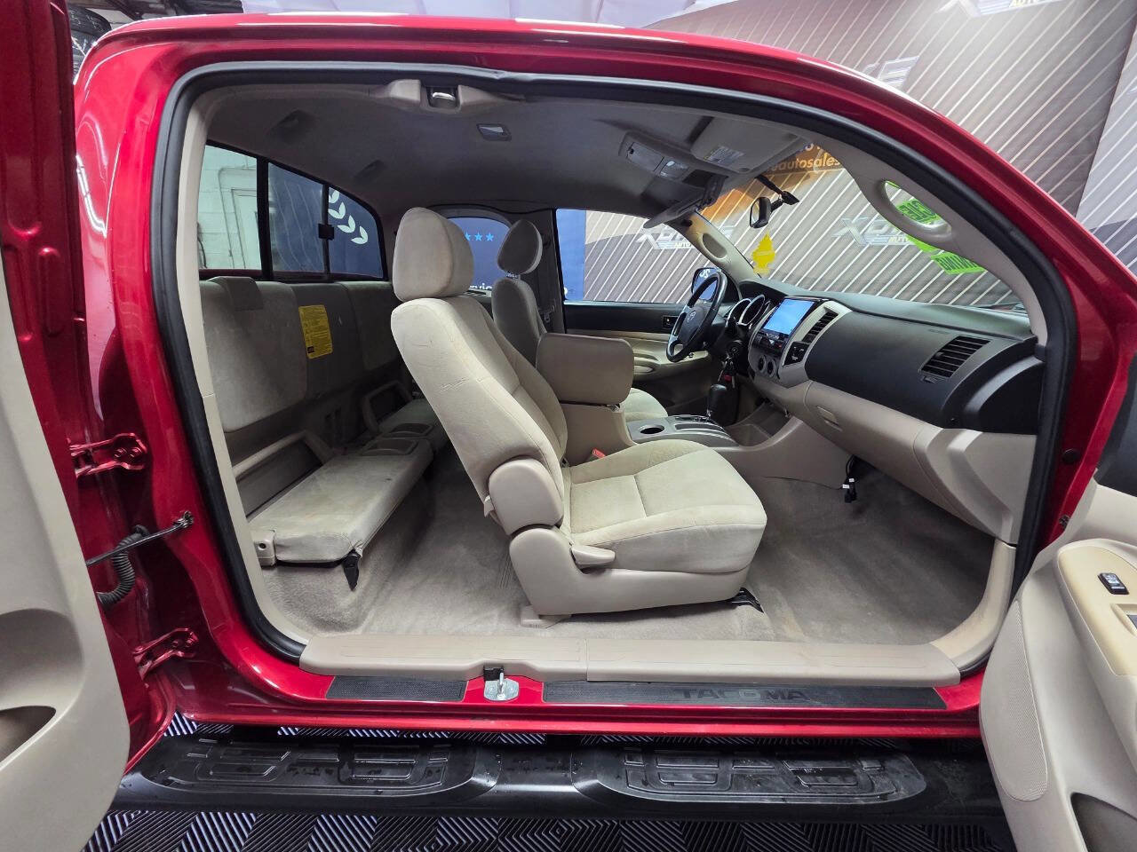 Used 2006 Toyota Tacoma PreRunner RWD image 27
