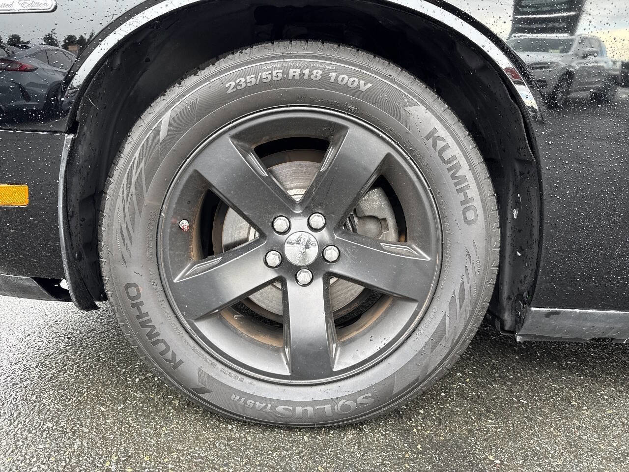 Used 2013 Dodge Challenger SXT w/ Sound Group RWD image 2