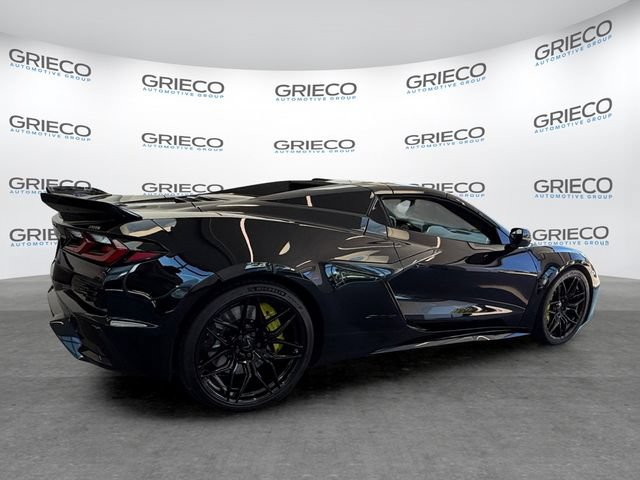 Used 2023 Chevrolet Corvette Z06 w/ Stealth Interior Trim Package RWD image 7