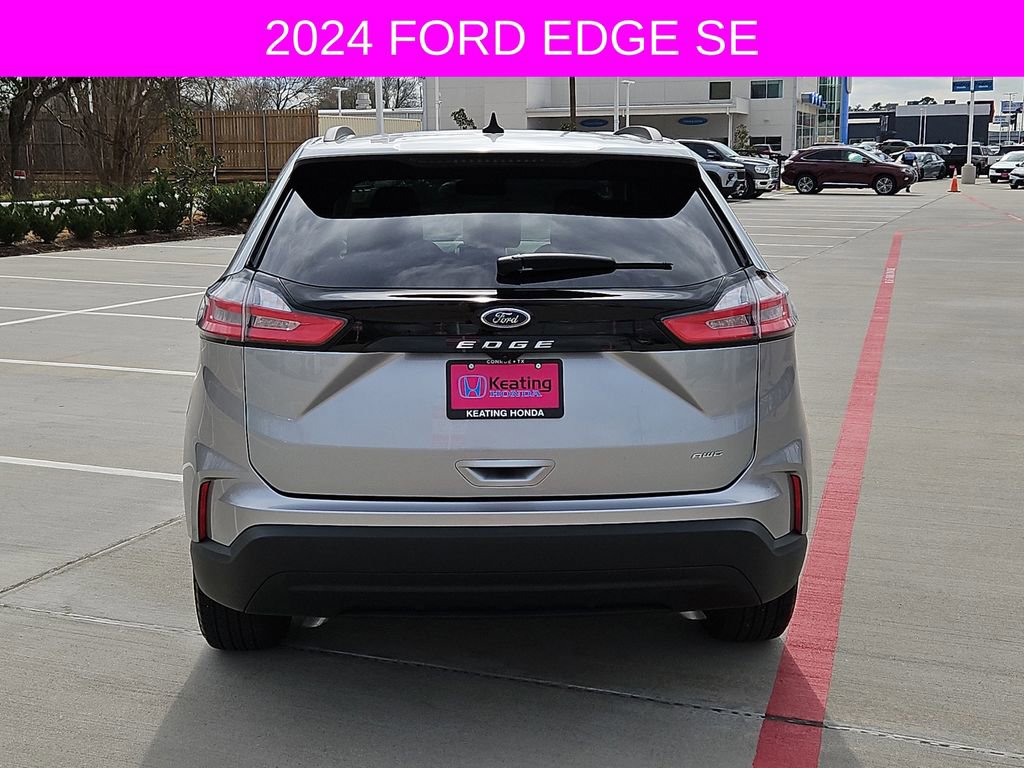 Used 2024 Ford Edge SE image 5