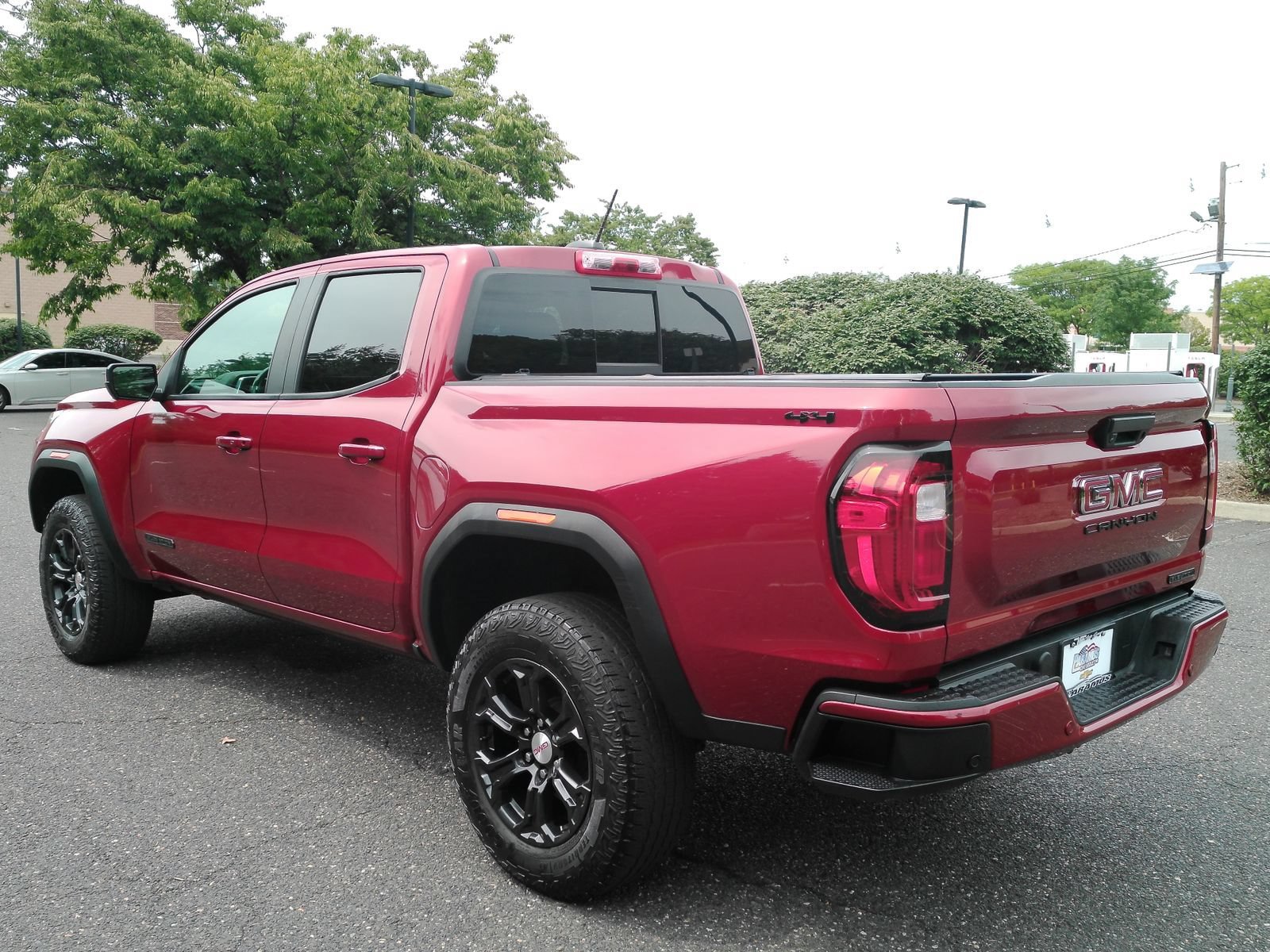 Certified 2023 GMC Canyon Elevation w/ Convenience Package AWD/4WD image 5