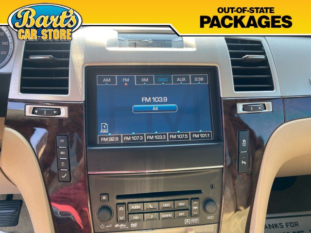 Used 2012 Cadillac Escalade 4WD Hybrid image 36