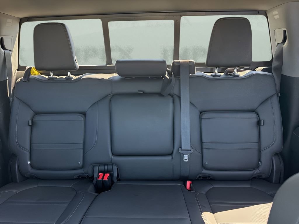 Used 2023 GMC Sierra 2500 Denali w/ Denali Ultimate Package image 13