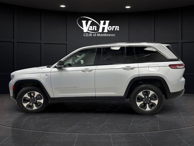 Used 2023 Jeep Grand Cherokee 4WD 4xe image 6