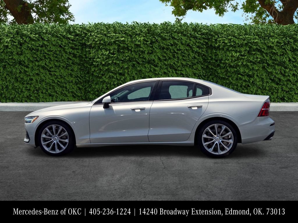 Used 2020 Volvo S60 T6 Momentum AWD/4WD image 4