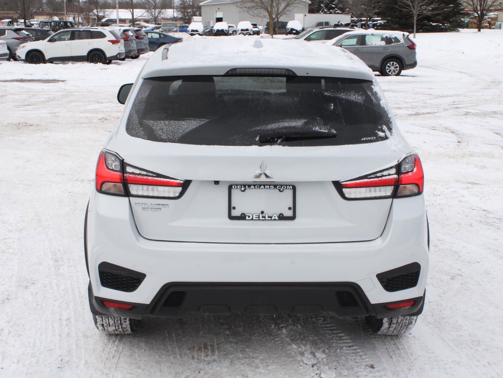 Used 2025 Mitsubishi Outlander Sport ES image 6