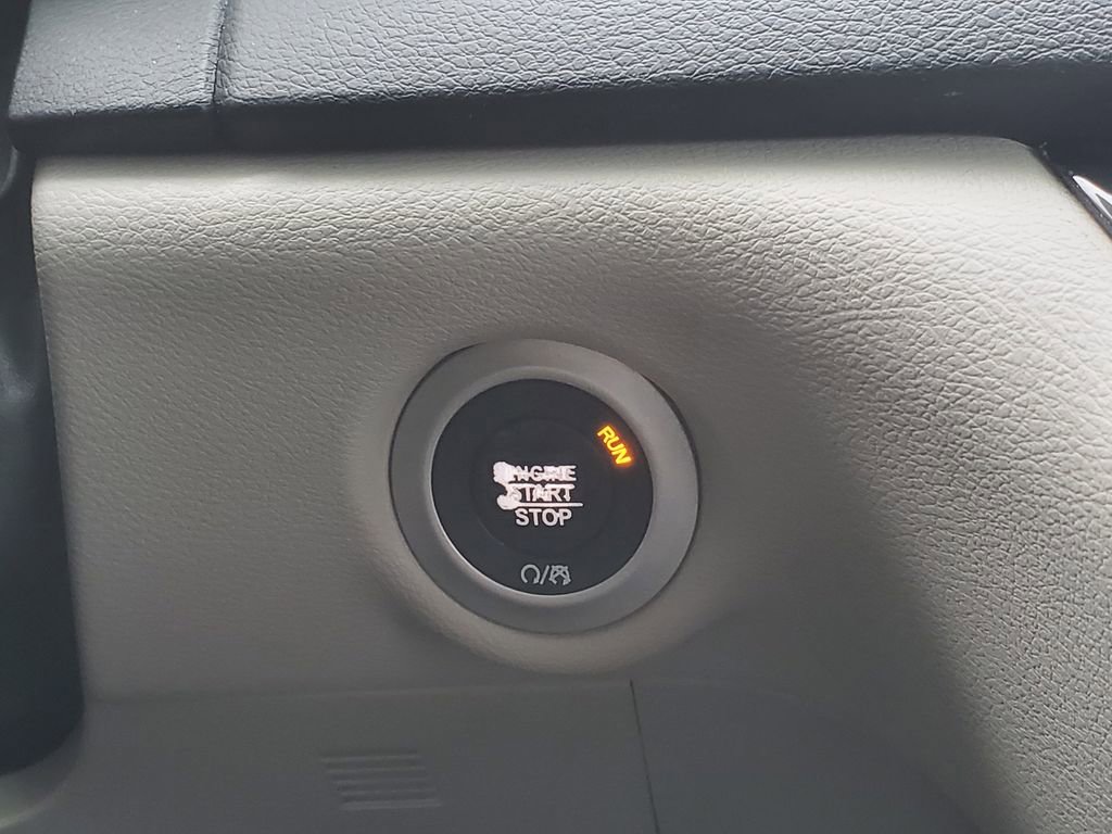 Used 2018 Chrysler Pacifica Touring Plus image 27