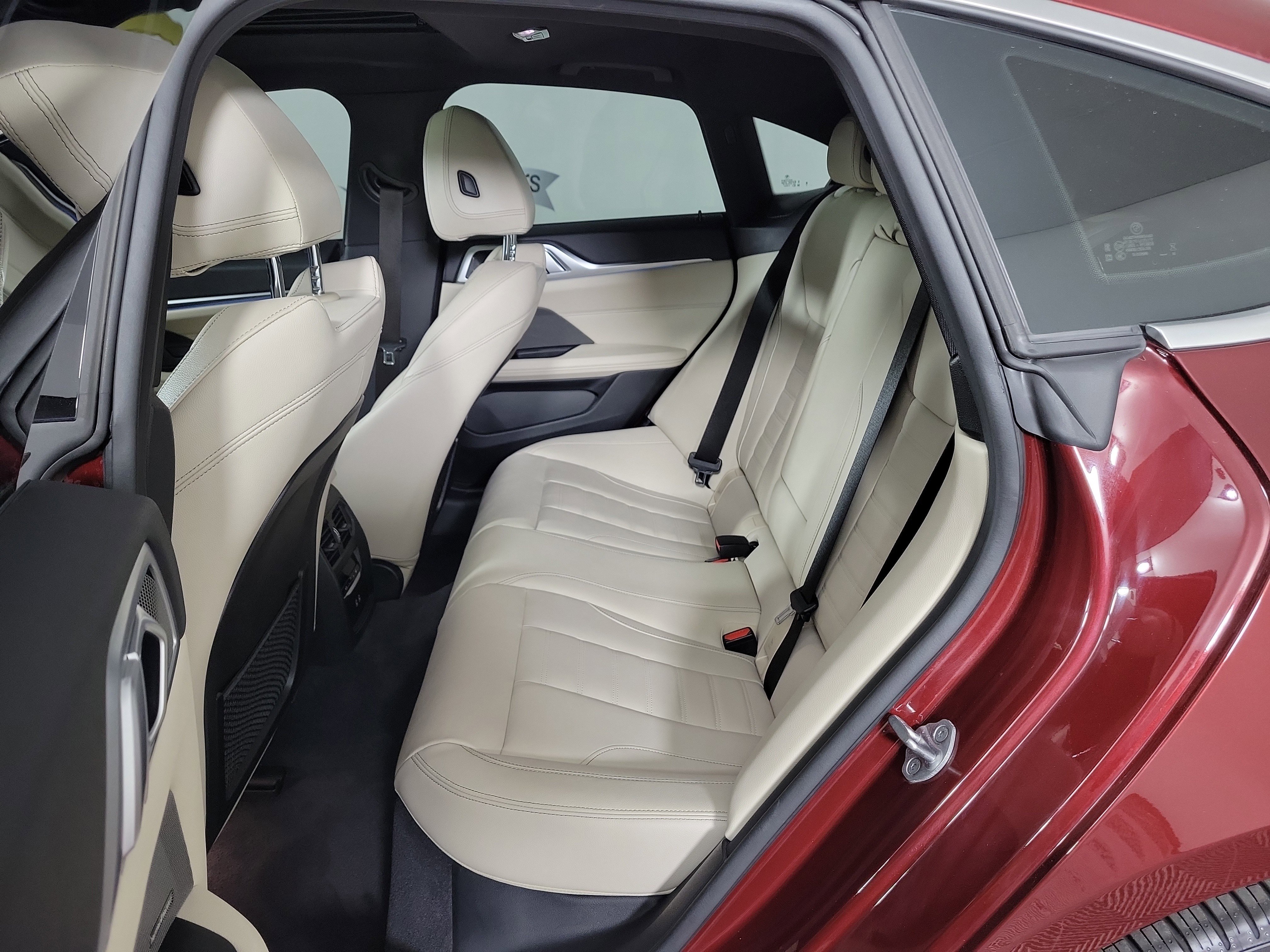 Certified 2023 BMW i4 eDrive35 RWD image 10