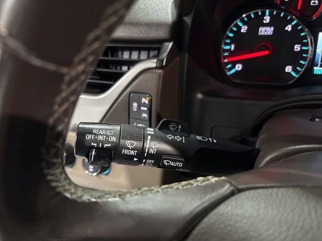 Used 2018 Chevrolet Suburban LT AWD/4WD image 31