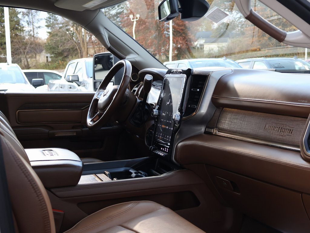 Used 2024 RAM 2500 Limited w/ Towing Technology Group image 43