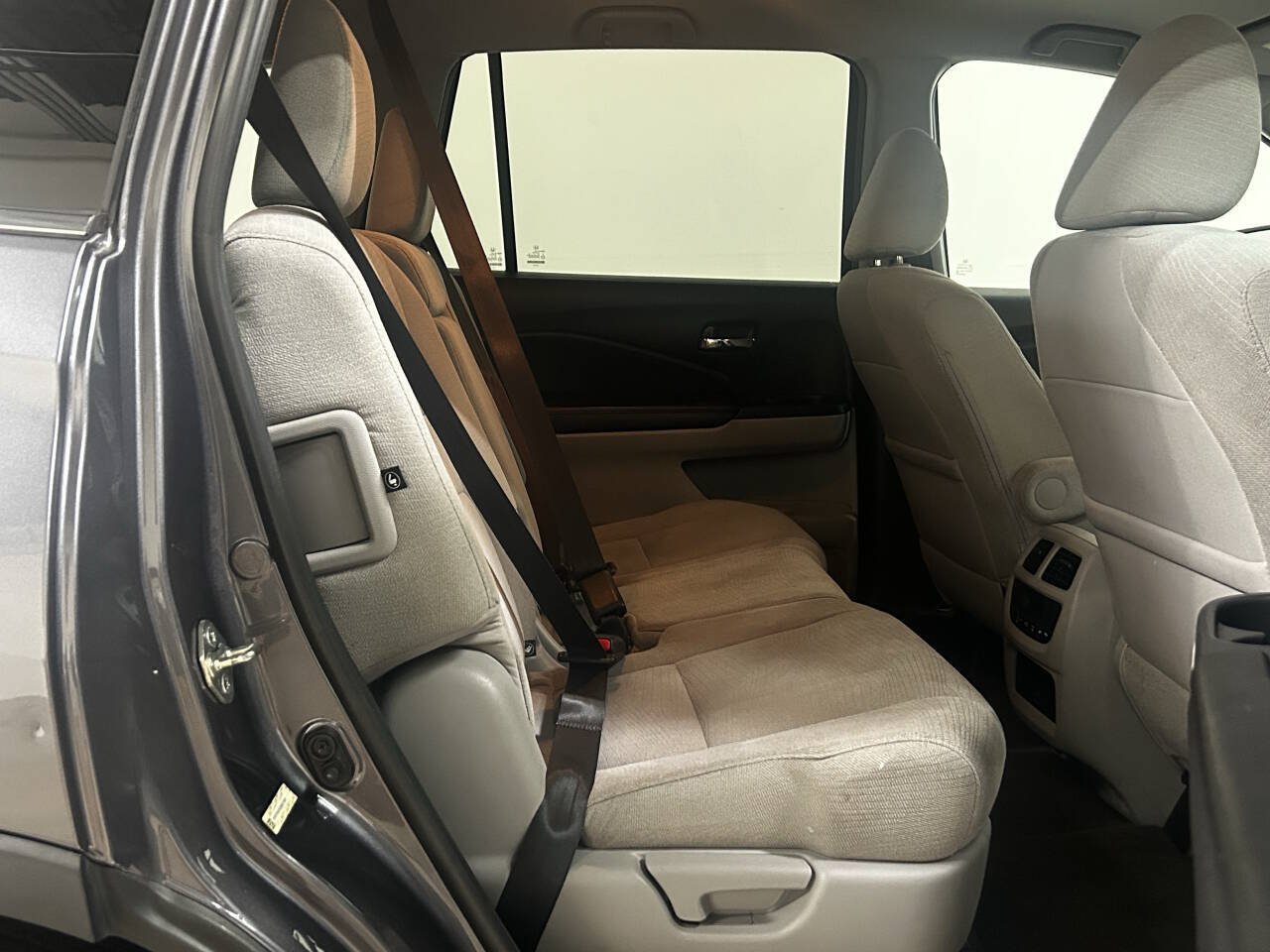 Used 2016 Honda Pilot EX image 29