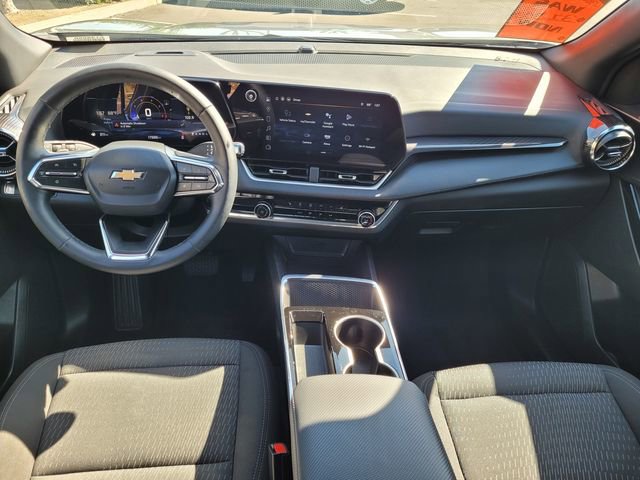 Used 2025 Chevrolet Equinox LT image 9