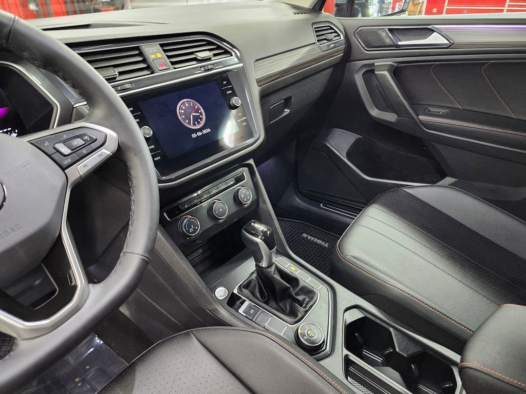 Used 2024 Volkswagen Tiguan Wolfsburg Edition w/ Panoramic Sunroof Package AWD/4WD image 8