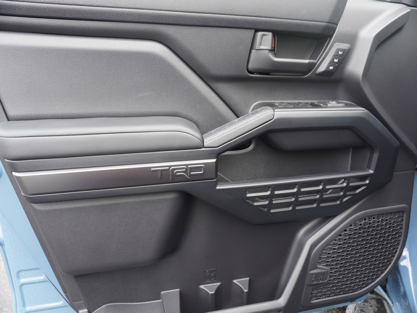 New 2025 Toyota 4Runner TRD Off-Road Premium image 22