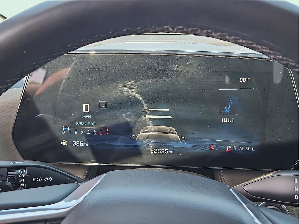 Used 2025 Chevrolet Equinox LT w/ Convenience Package II FWD image 16