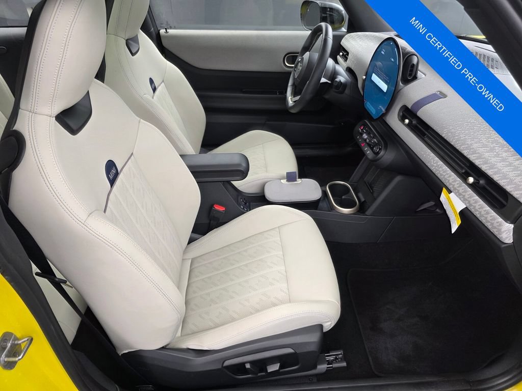 Used 2025 MINI Cooper S FWD image 24