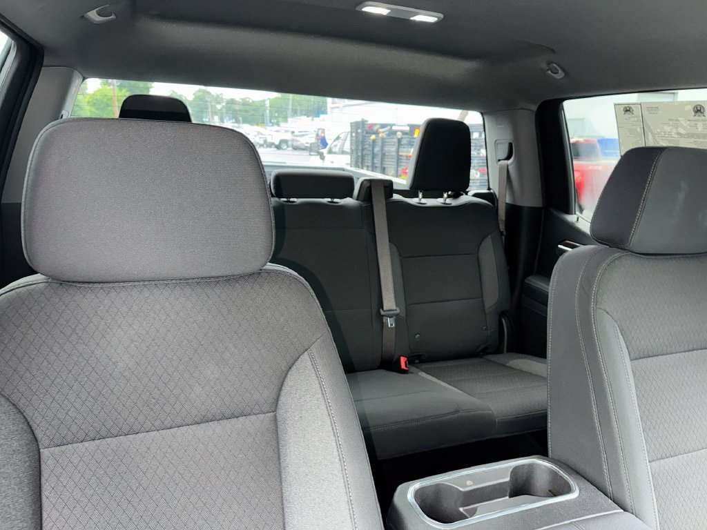Used 2025 Chevrolet Silverado 1500 LT Trail Boss w/ LPO, Dark Essentials Package AWD/4WD image 34