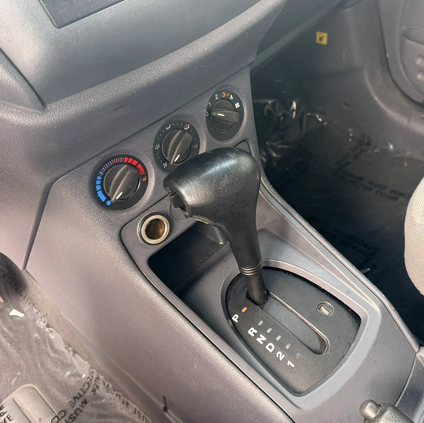 Used 2012 Ford Transit Connect XL FWD image 18
