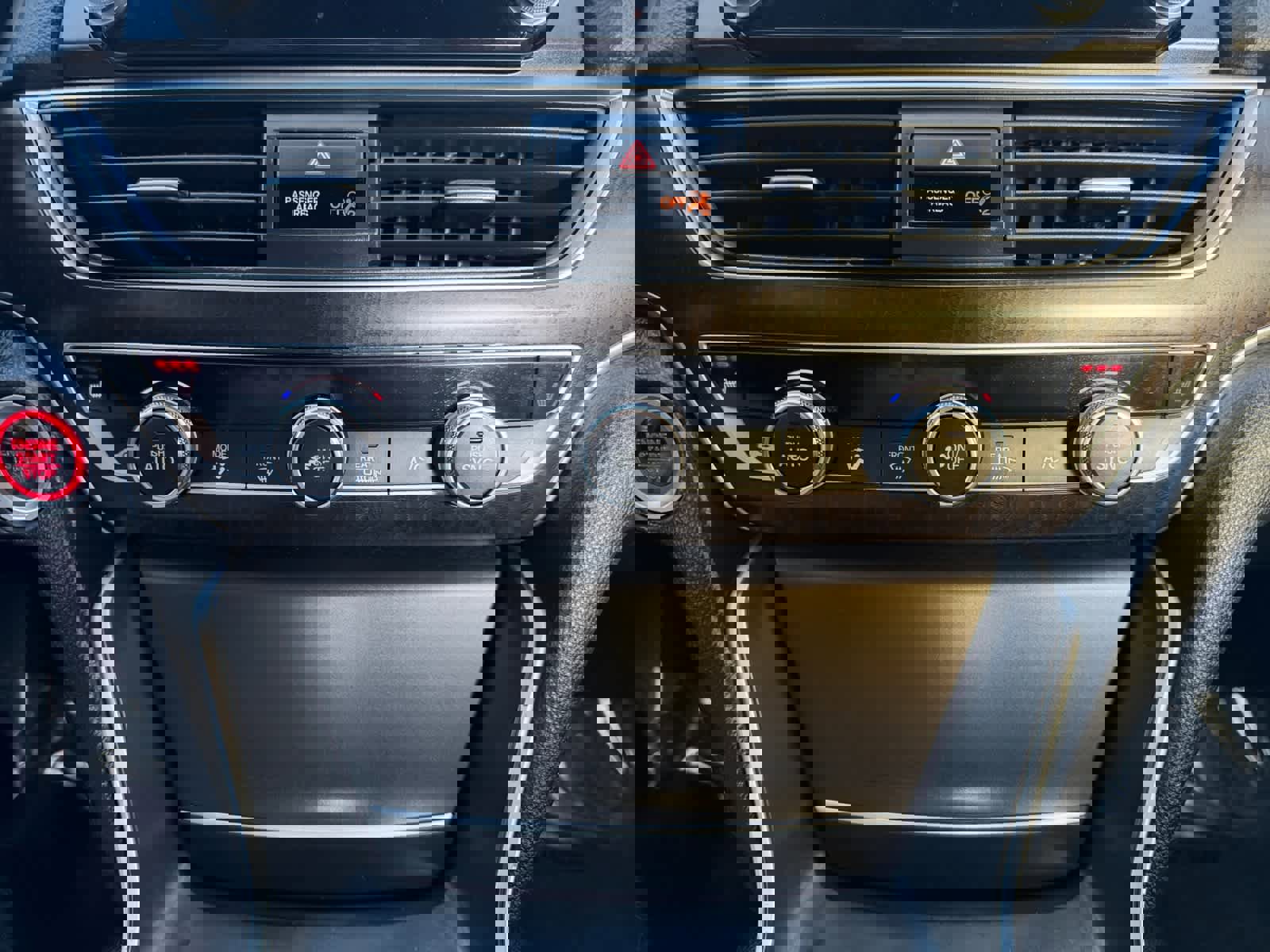 Used 2018 Honda Accord EX-L image 25