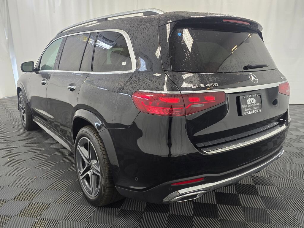 New 2026 Mercedes-Benz GLS 450 4MATIC image 4