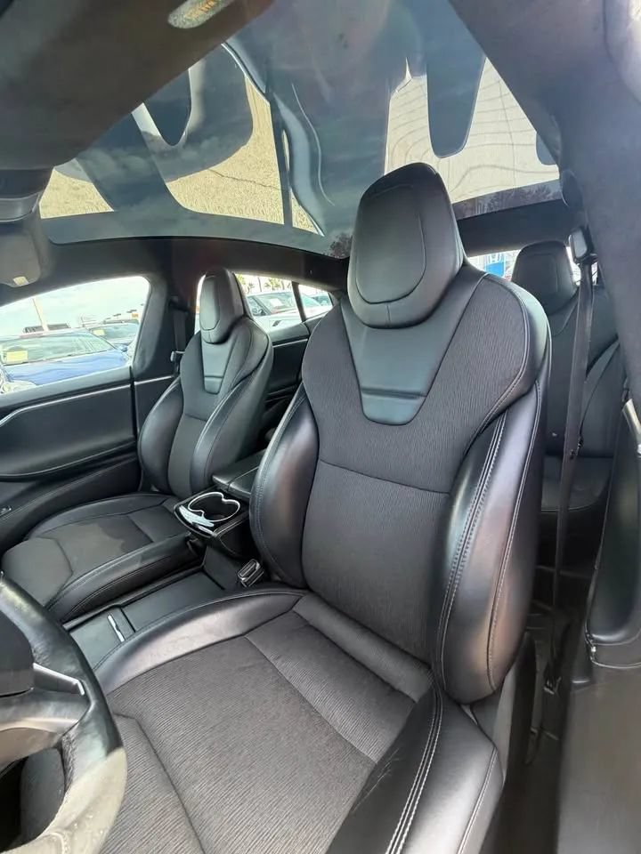 Used 2017 Tesla Model S 60D AWD/4WD image 7