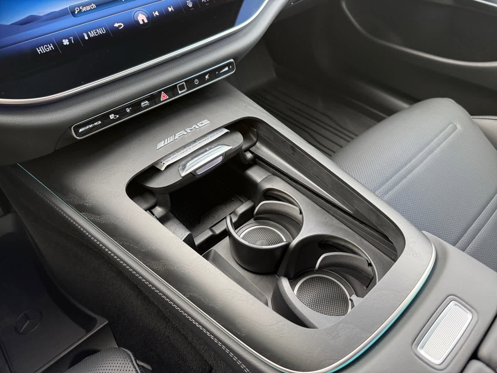 New 2026 Mercedes-Benz E 53 AMG e 4MATIC Sedan image 21