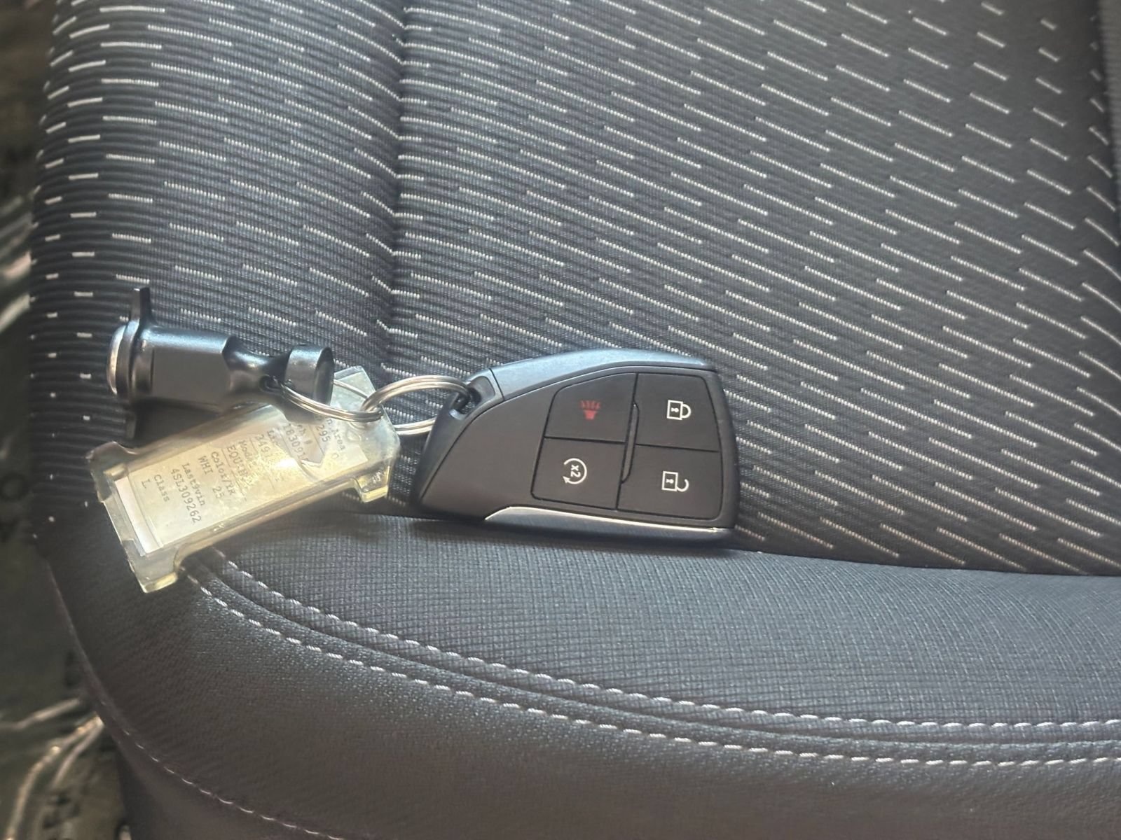 Used 2025 Chevrolet Equinox LT FWD image 21