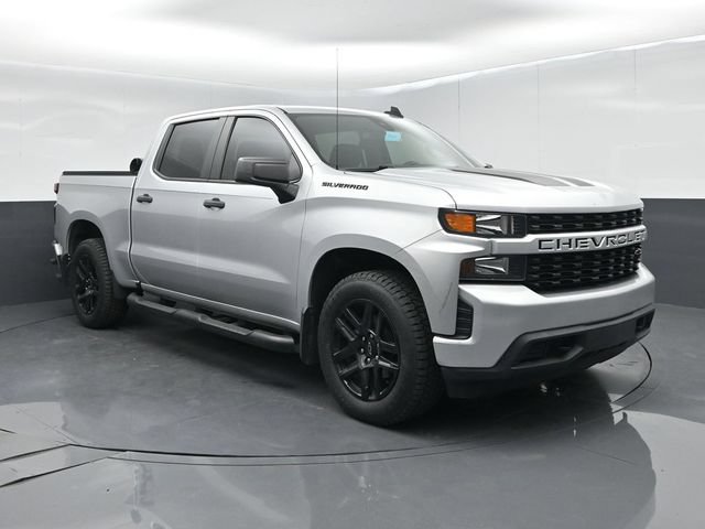 Used 2021 Chevrolet Silverado 1500 Custom w/ Rally Edition RWD image 2