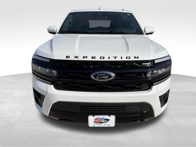 Used 2024 Ford Expedition Limited image 8