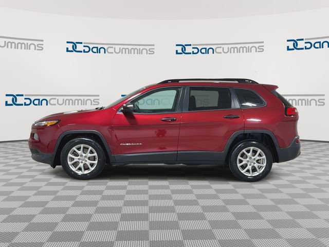 Used 2015 Jeep Cherokee Sport w/ Sport Appearance Group FWD image 5