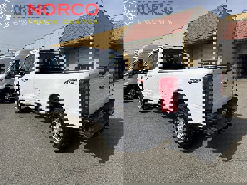 Used 2023 Ford F250 XL image 6