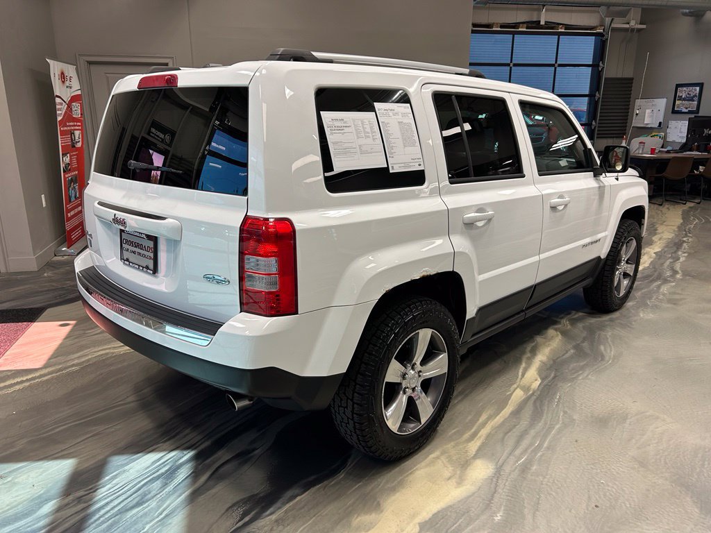 Used 2017 Jeep Patriot High Altitude AWD/4WD image 30
