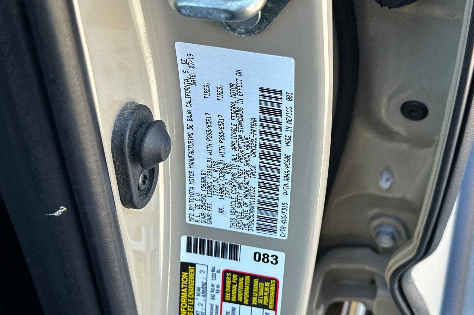 Used 2019 Toyota Tacoma TRD Sport w/ Exterior Package RWD image 28