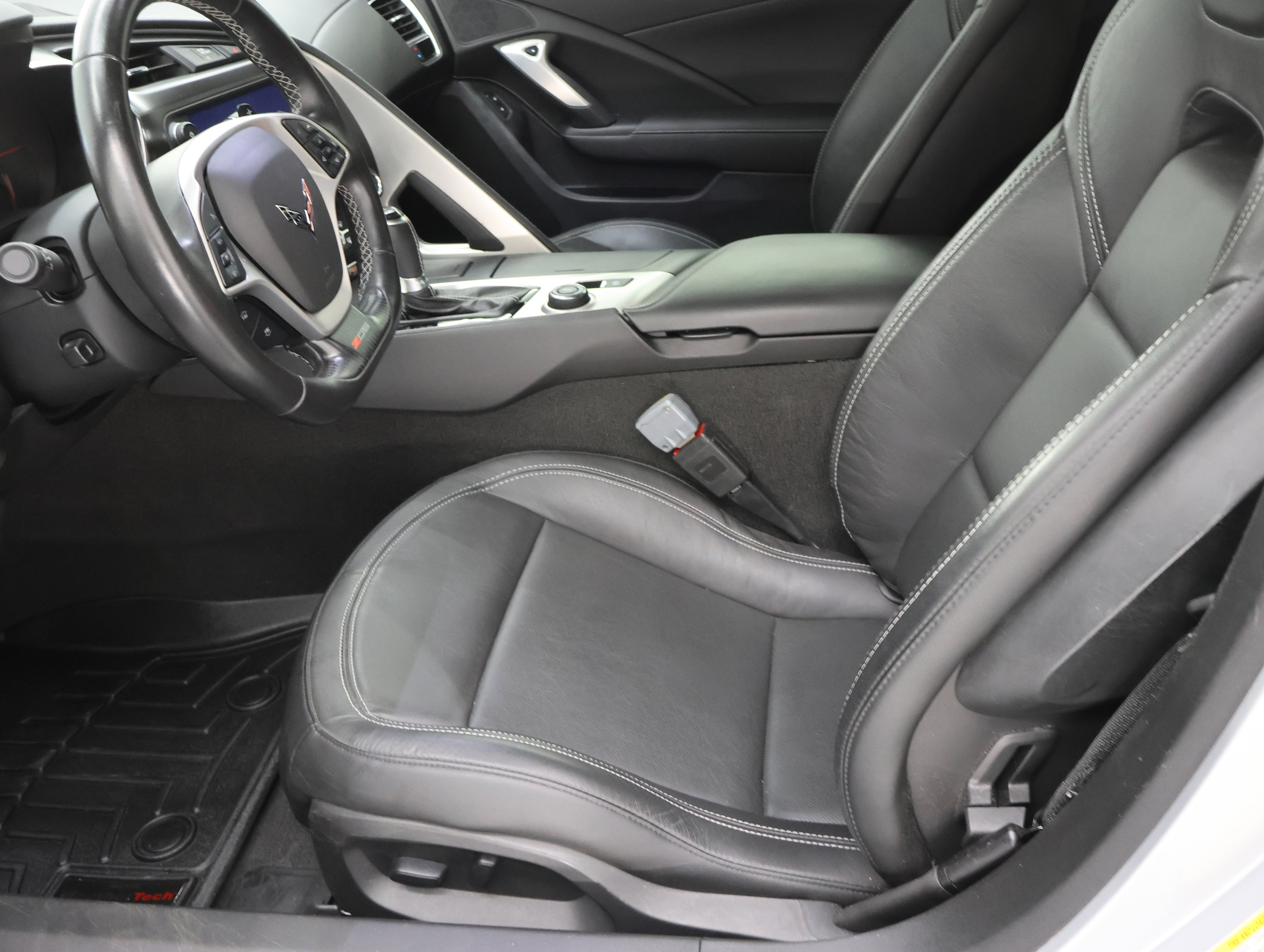 Used 2019 Chevrolet Corvette Z06 image 7