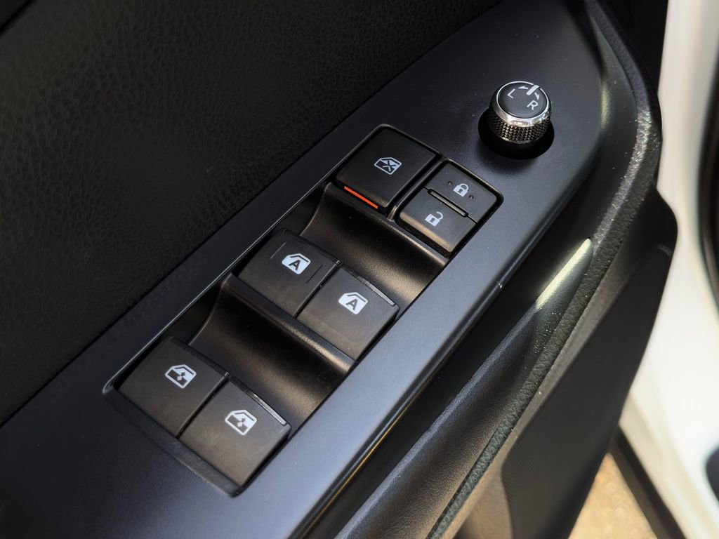 Certified 2019 Toyota Highlander SE AWD/4WD image 7