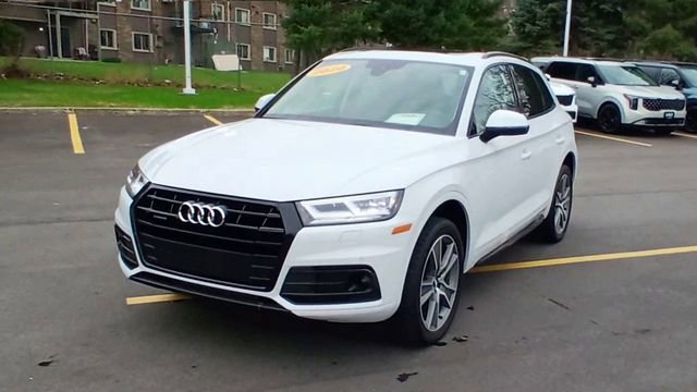 Used 2020 Audi Q5 2.0T Premium Plus w/ Premium Plus Package image 6