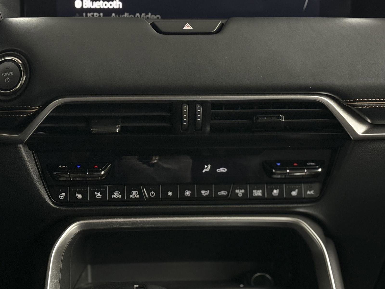 Certified 2024 MAZDA CX-90 Plug-In Hybrid w/ Premium Plus image 24