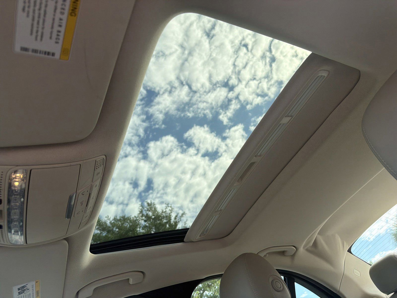 Used 2018 Mercedes-Benz C 300 Sedan image 34