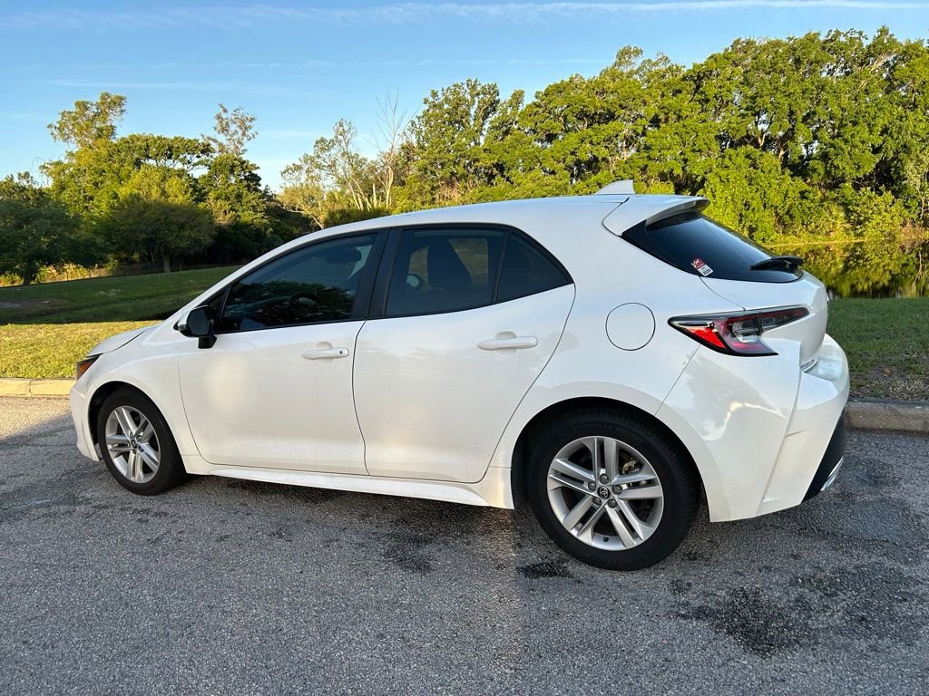 Used 2022 Toyota Corolla SE image 3