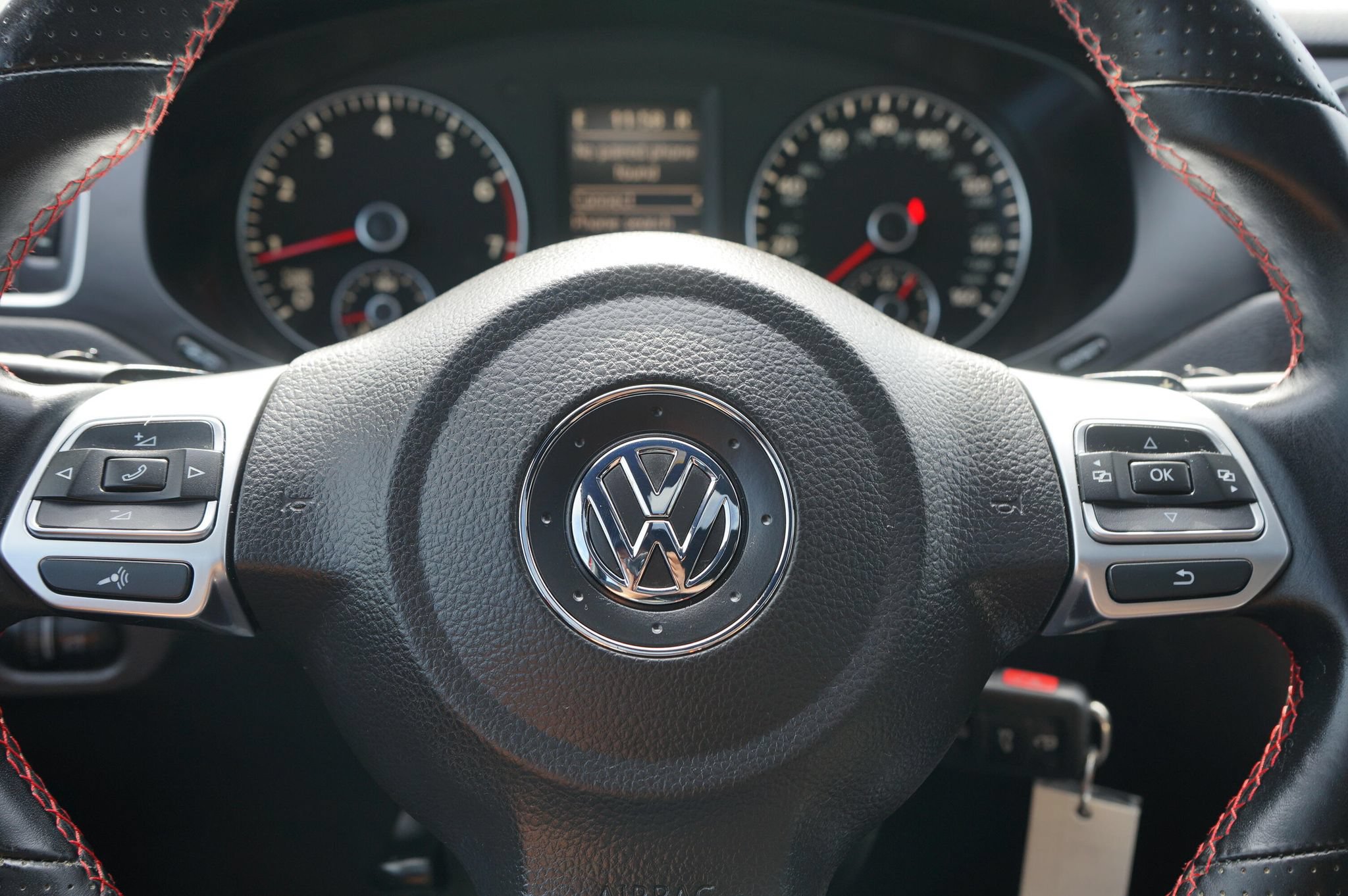 Used 2012 Volkswagen Jetta GLI FWD image 19