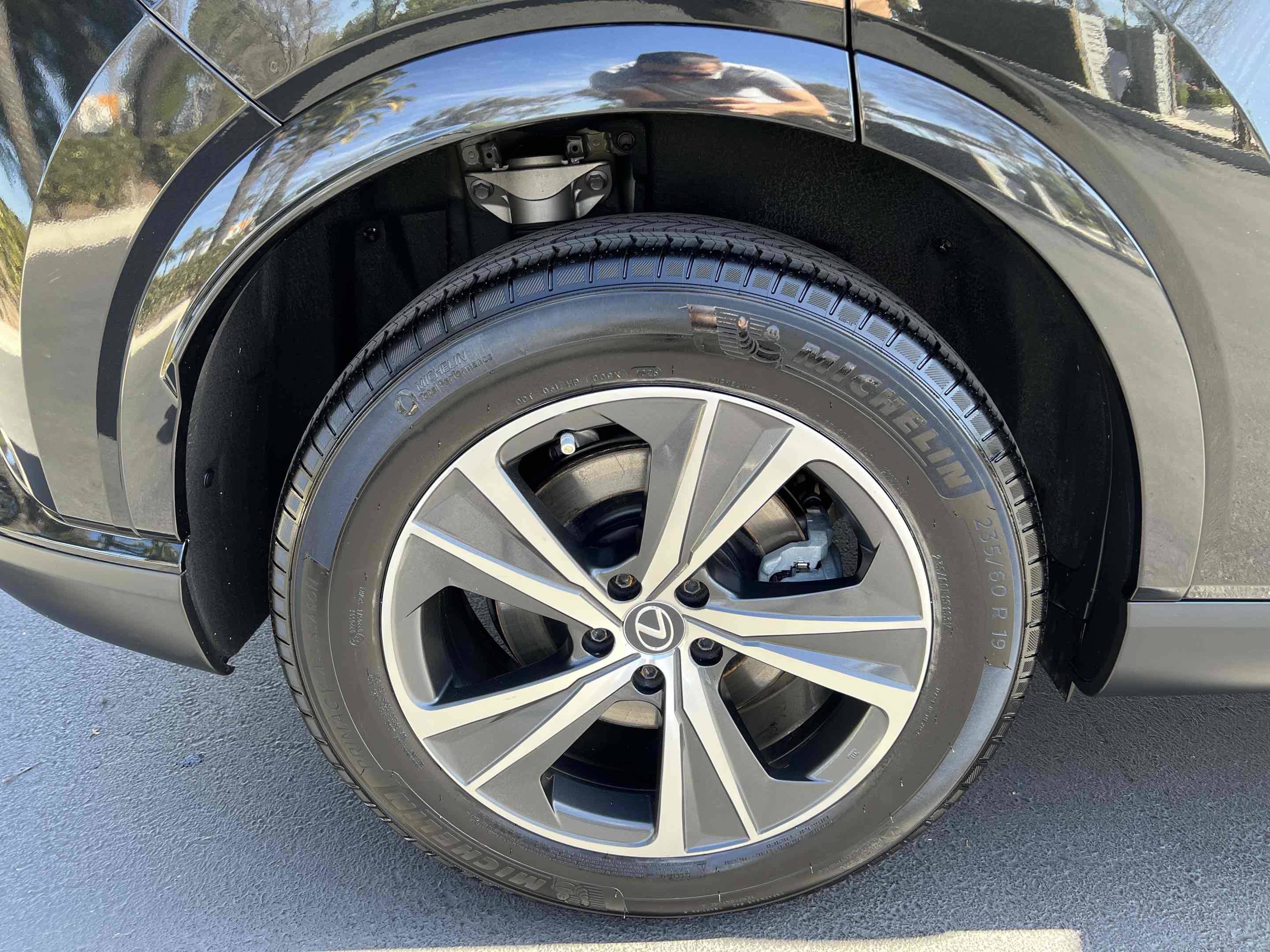 Used 2023 Lexus RX 350 w/ Cold Area Package image 68