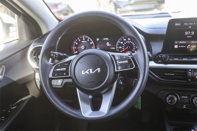 Used 2024 Kia Forte LXS image 17