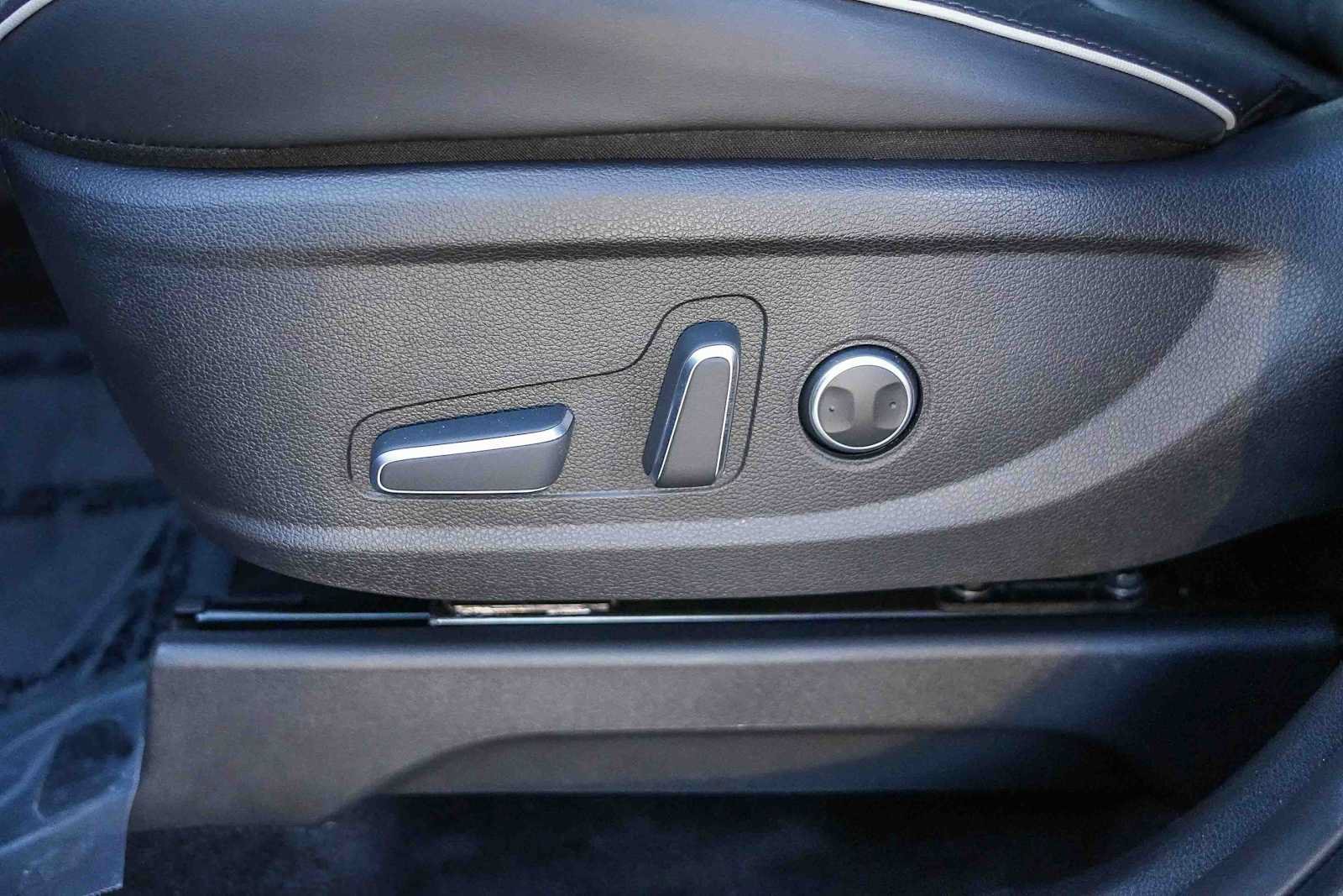 Used 2025 Hyundai Palisade XRT FWD image 22