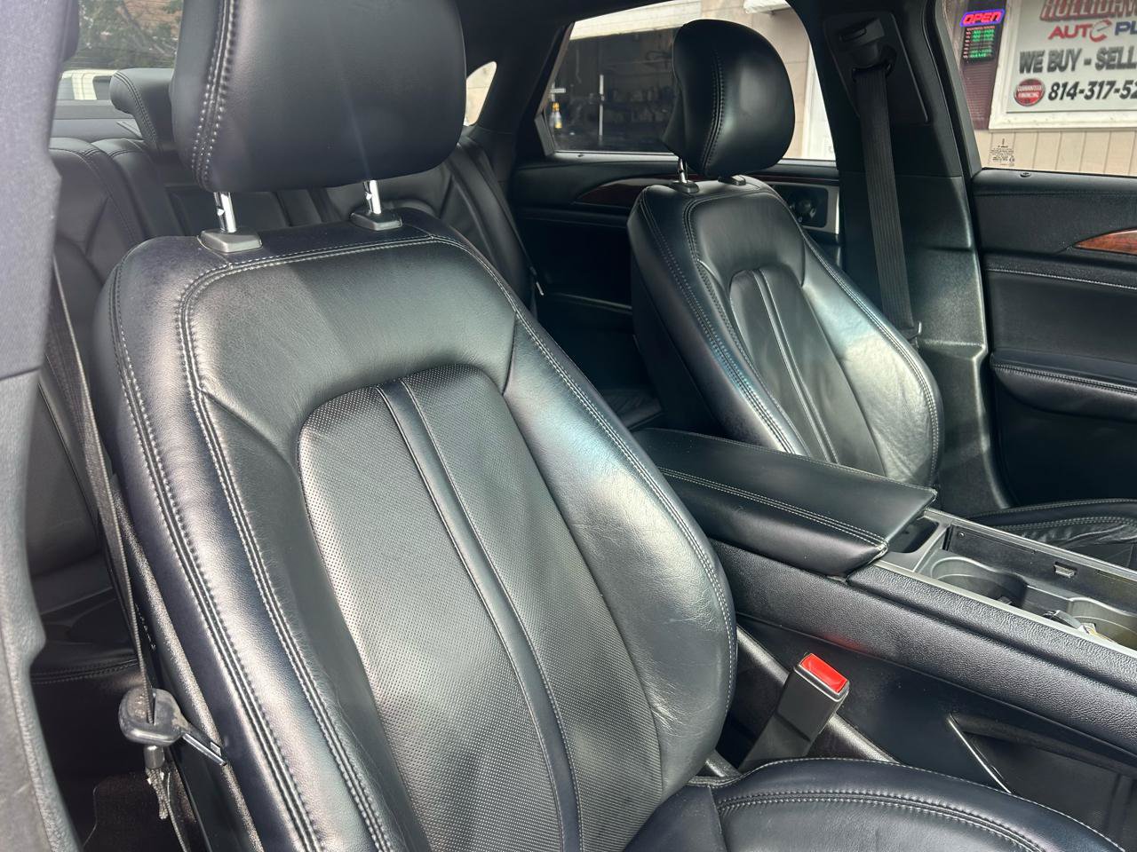 Used 2019 Lincoln MKZ Reserve AWD/4WD image 42