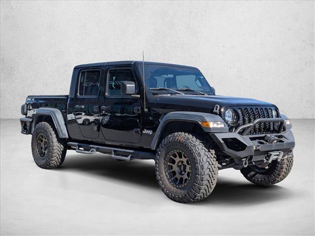 Used 2020 Jeep Gladiator Sport w/ Quick Order Package 24S AWD/4WD image 3