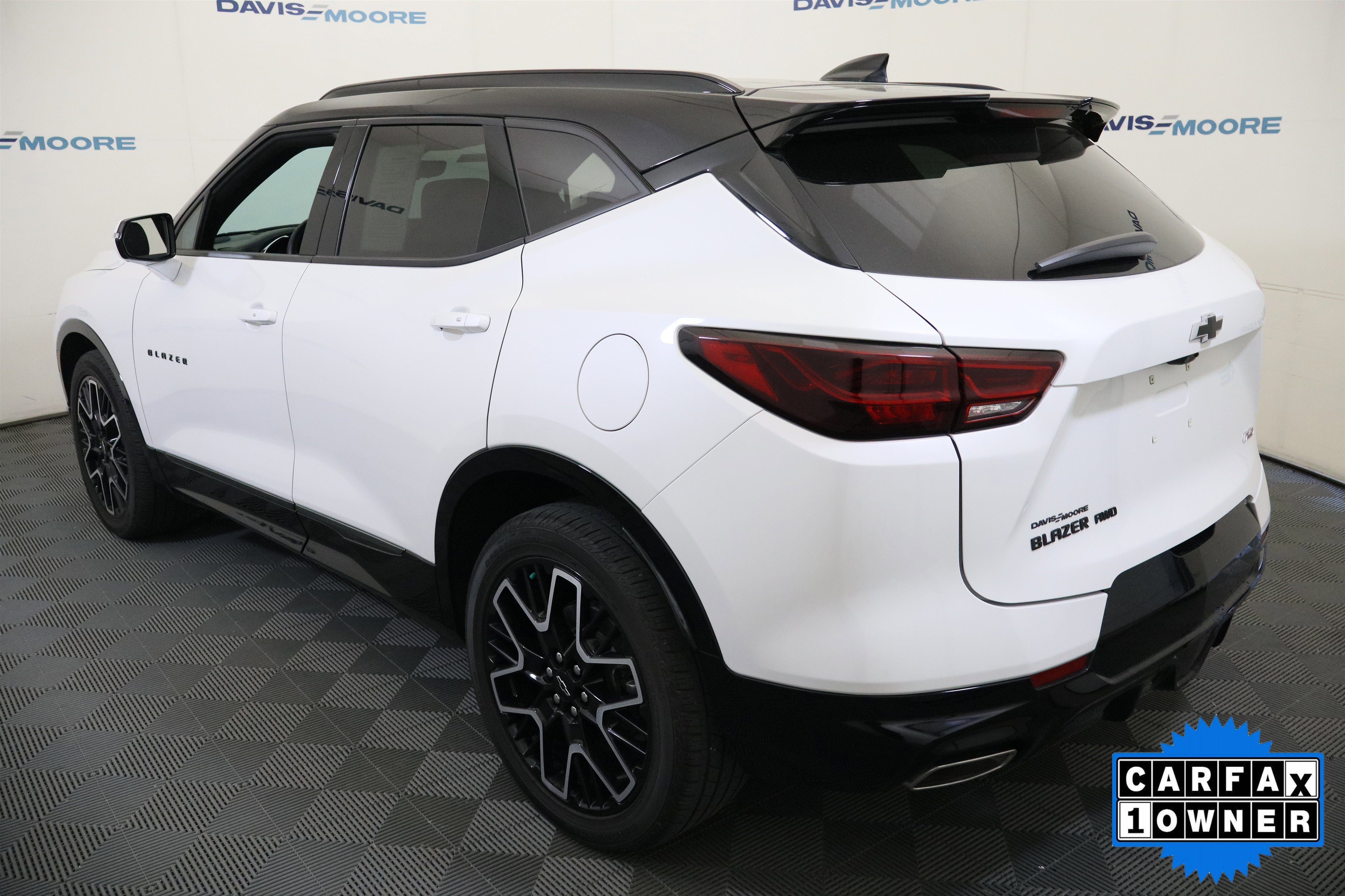 Used 2023 Chevrolet Blazer RS w/ Driver Confidence II Package AWD/4WD image 9