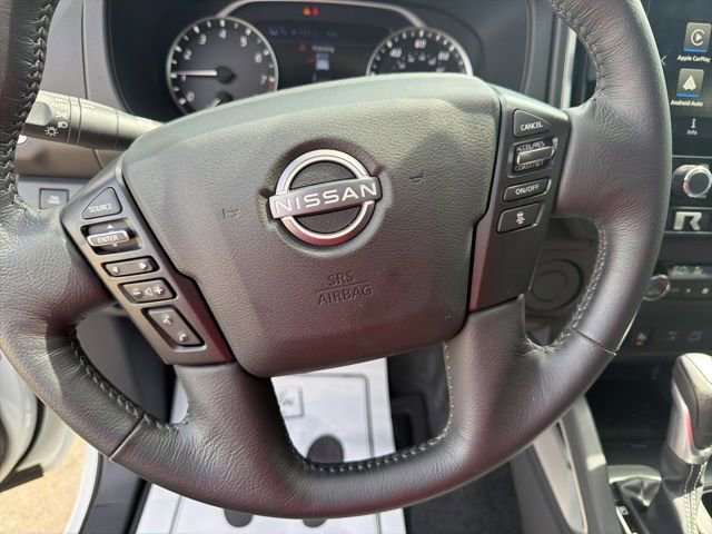 Certified 2025 Nissan Frontier SV w/ SV Convenience Package RWD image 12