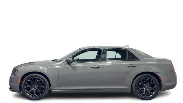 Used 2019 Chrysler 300 S