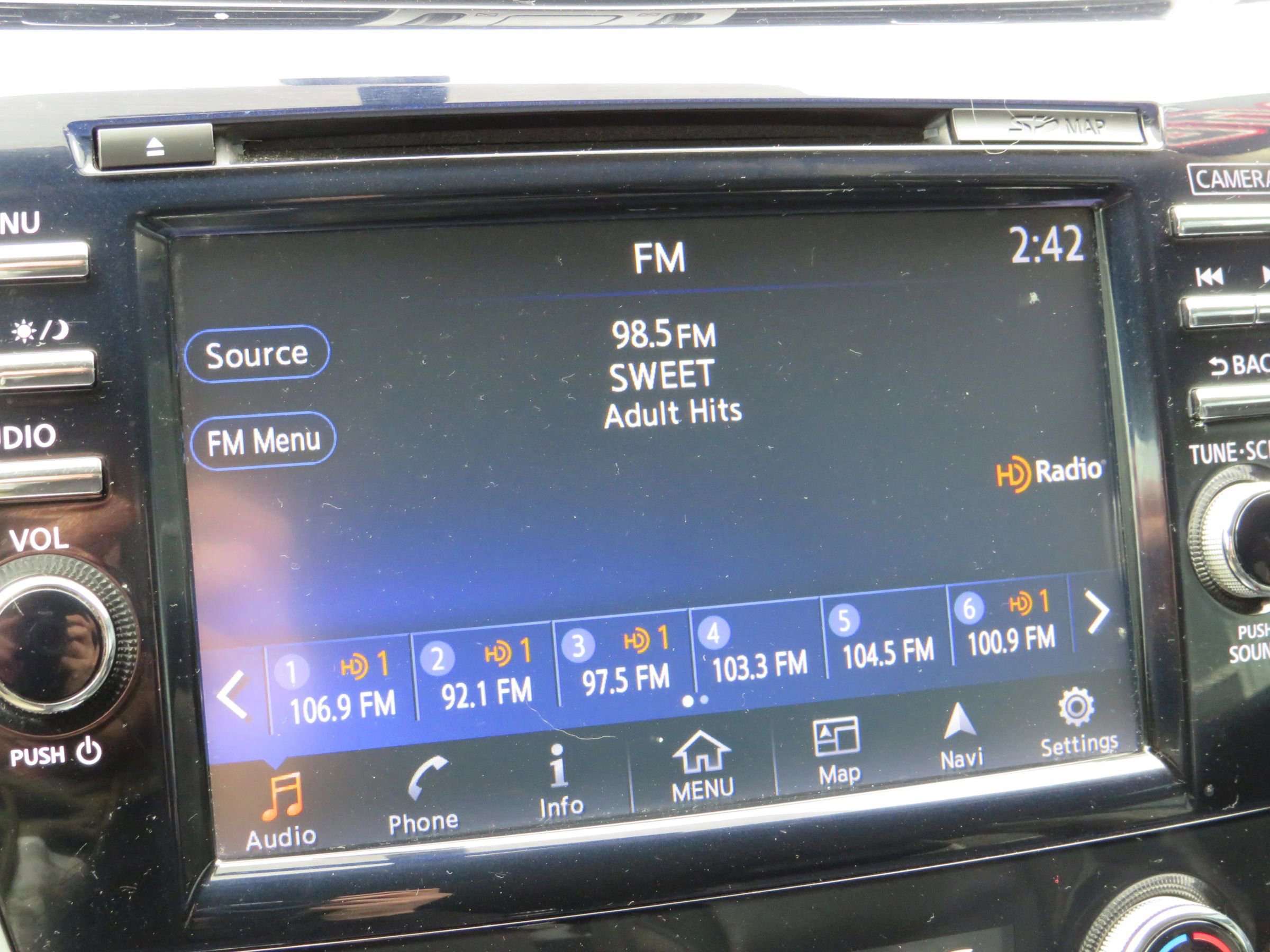 Used 2017 Nissan Murano SL image 21