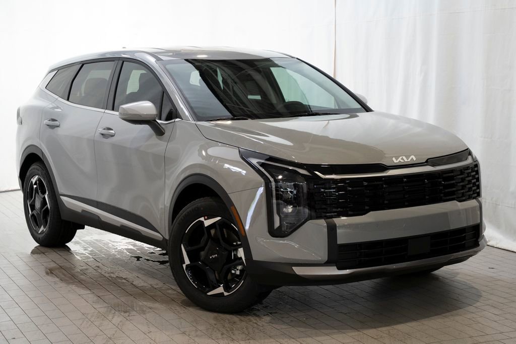New 2026 Kia Sportage EX FWD image 1